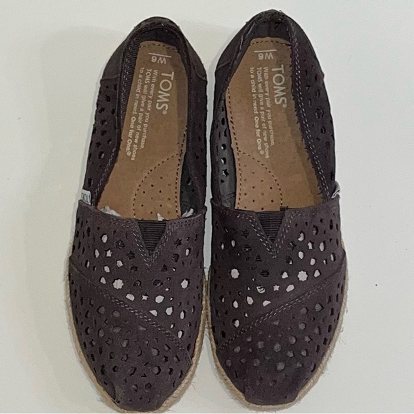 TOMS Moroccan suede Espadrilles Women’s sz 6 NWOT - Picture 1 of 5